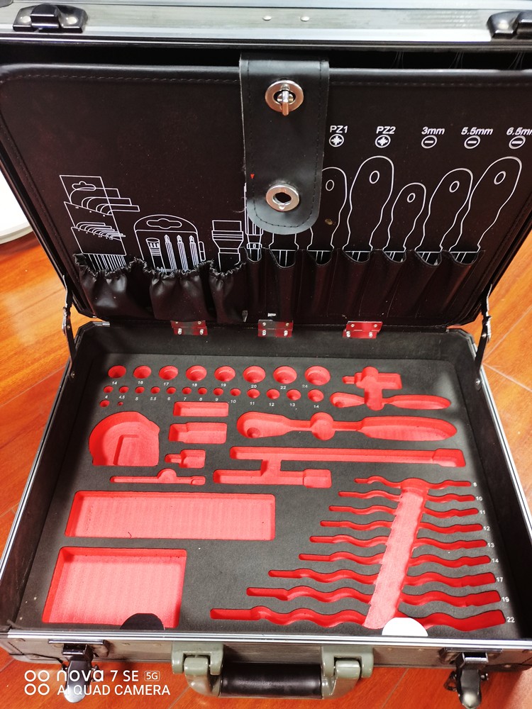 Aluminum Protective Tool Case with Pockets